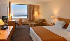 Holiday inn express iquique room